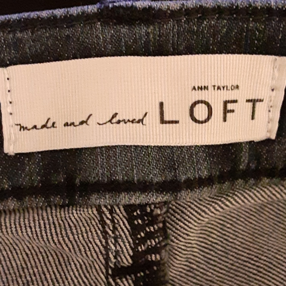 Ann Taylor Loft Modern Kick Stretch Crop dark wash denim blue jeans sz 26 EUC… - Picture 5 of 8